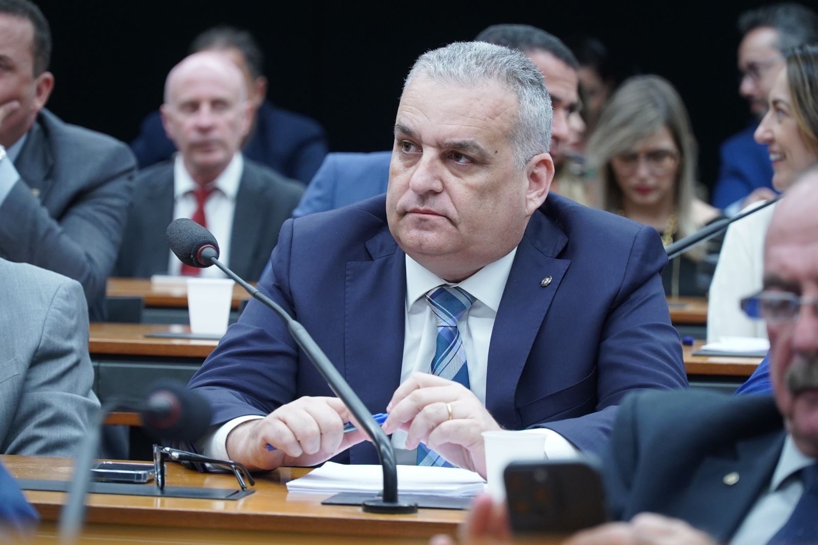 ALFREDO GASPAR PROPÕE PROJETO PARA PENALIZAR INTERRUPÇÕES E BAIXA QUALIDADE NO FORNECIMENTO DE ÁGUA