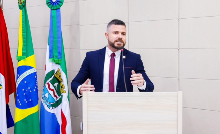 THIAGO PRADO CELEBRA NOVA EDIÇÃO DO EMPREGA JOVEM EM PARCERIA ENTRE SENAI E PREFEITURA DE MACEIÓ