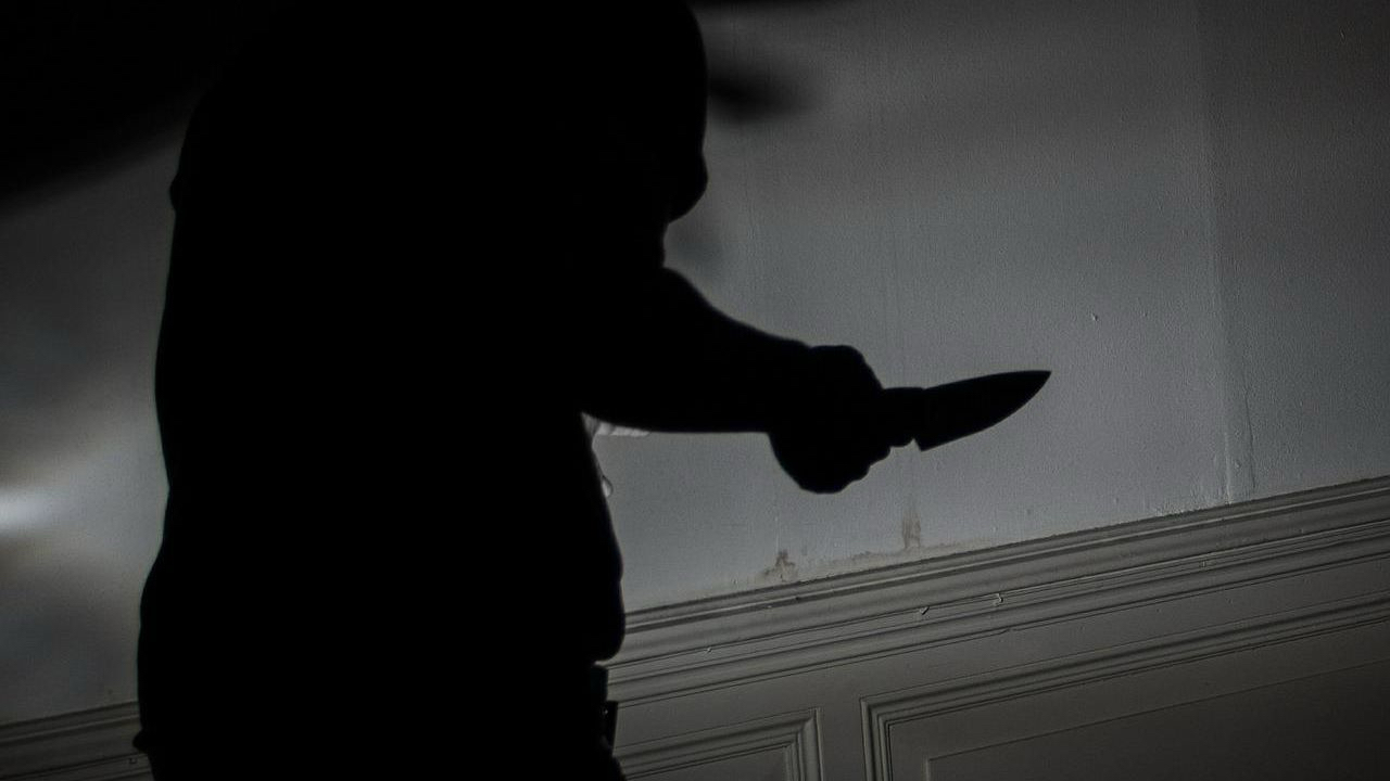 JOVEM DE 19 ANOS É PRESA EM FLAGRANTE APÓS ESFAQUEAR IRMÃO DE 17 DURANTE BRIGA FAMILIAR EM ESTRELA DE ALAGOAS