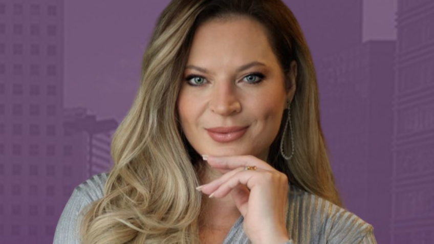 VÍDEO: “GOSTINHO DE JUSTIÇA”: JOICE HASSELMANN DIZ QUE “DETRATORES PASSAM O RÉVEILLON ATRÁS DAS GRADES” E BRINDA 2026 COM CHAMPANHE