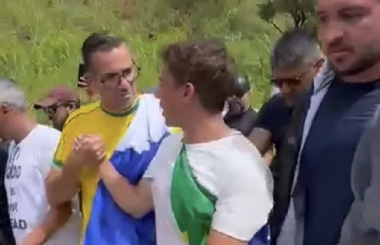 VÍDEO: LEONARDO DIAS É RECEPCIONADO POR NIKOLAS FERREIRA EM CAMINHADA RUMO À BRASÍLIA