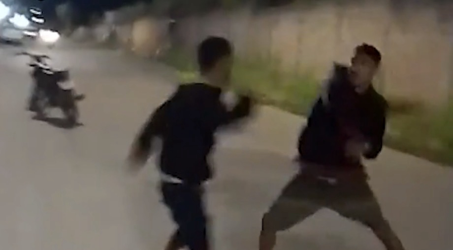 VÍDEO: JOVEM MORRE APÓS BRIGA DE RUA NO DF E DOIS HOMENS SÃO PRESOS EM FLAGRANTE