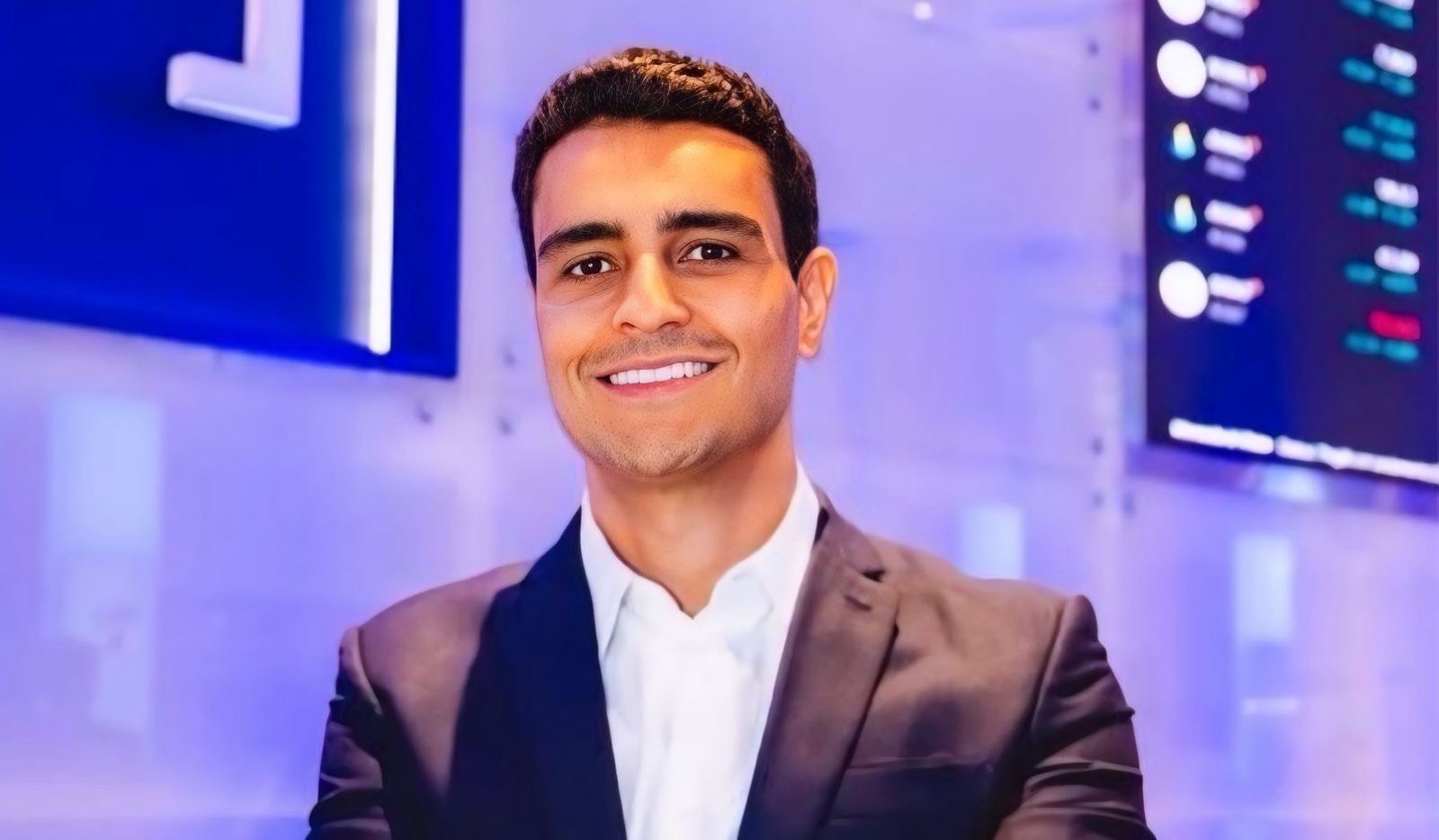 CONTRA TUDO E CONTRA TODOS, MAS O POVO ESTÁ DO LADO DE JHC SEGUNDO AS PESQUISAS”: PREFEITO LIDERA COM 53,4% E AMPLA VANTAGEM SOBRE RENAN FILHO