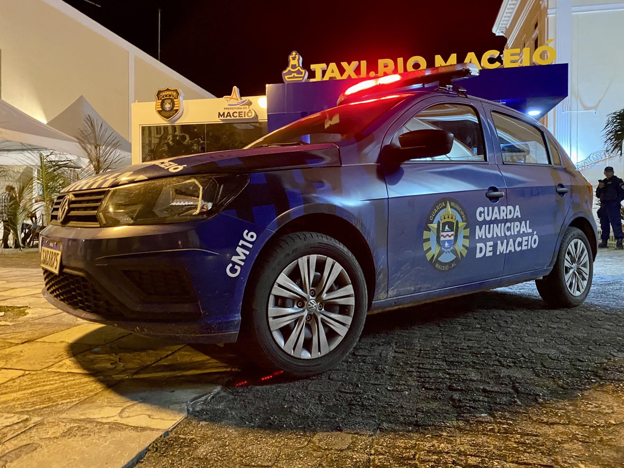 GUARDA MUNICIPAL SALVA CRIANÇA EM CONVULSÃO DURANTE PATRULHAMENTO EM MACEIÓ