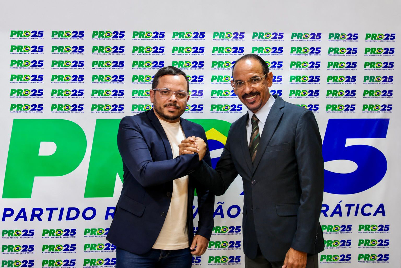 DANILO DA MÍDIA GANHA FORÇA E PODE SURPREENDER NAS ELEIÇÕES 2026 EM ALAGOAS: PRÉ-CANDIDATO A DEPUTADO ESTADUAL