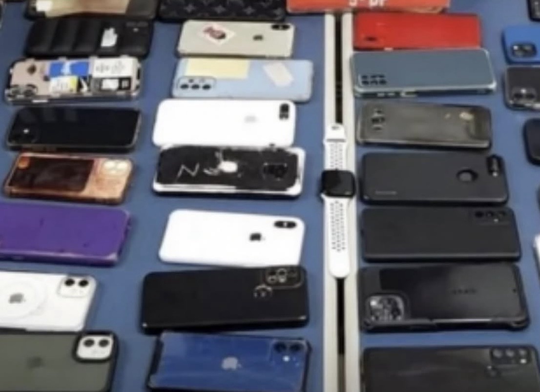 PRESA COM 28 CELULARES EM MEIO A MULTIDÃO: SHOW DE SHAKIRA EM COPACABANA TERMINA COM PRISÕES E APREENSÕES