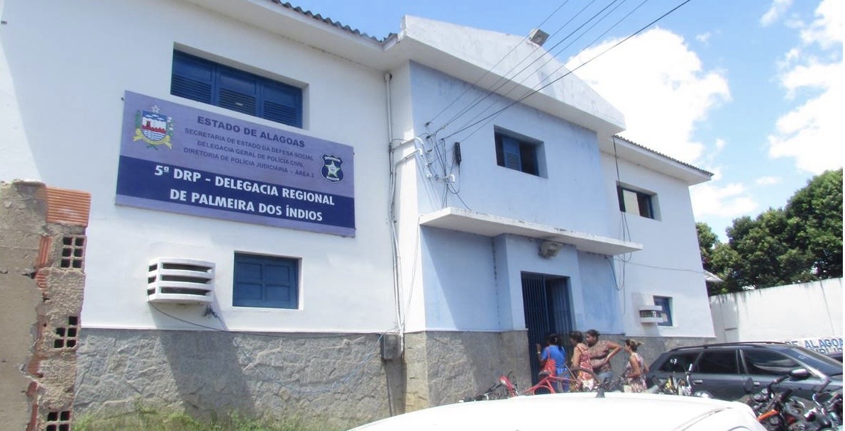 HOMEM É PRESO APÓS ATIRAR 7 VEZES CONTRA CASA DA EX E AMEAÇAR FAMÍLIA EM ALAGOAS