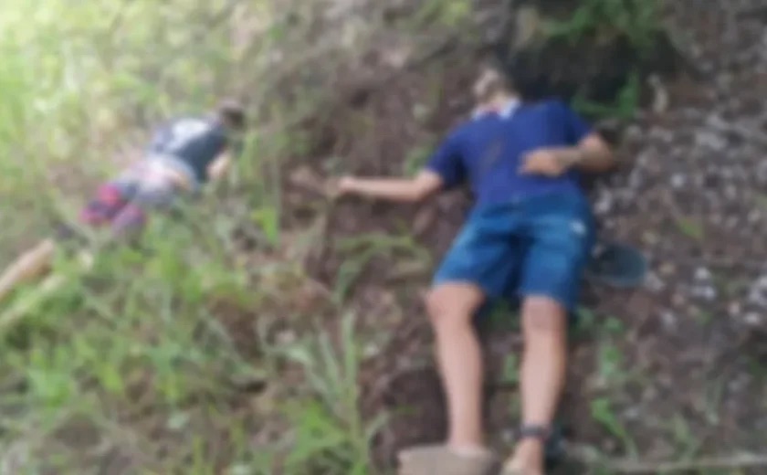 MISTÉRIO NO LITORAL: DOIS HOMENS SÃO ENCONTRADOS MORTOS EM ÁREA DE MATA EM PORTO DE PEDRAS