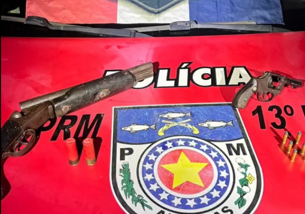 DUPLA ARMADA É PRESA DURANTE AÇÃO DA PM EM ÁREA CONSIDERADA ESTRATÉGICA DE MACEIÓ