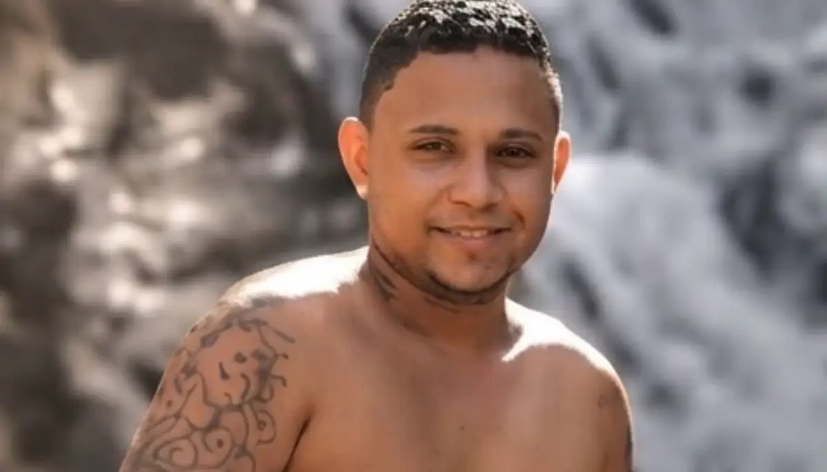 EXECUÇÃO BRUTAL: DJ É MORTO A TIROS DENTRO DE CASA E POLÍCIA APURA LIGAÇÃO COM O TRÁFICO DE DROGAS