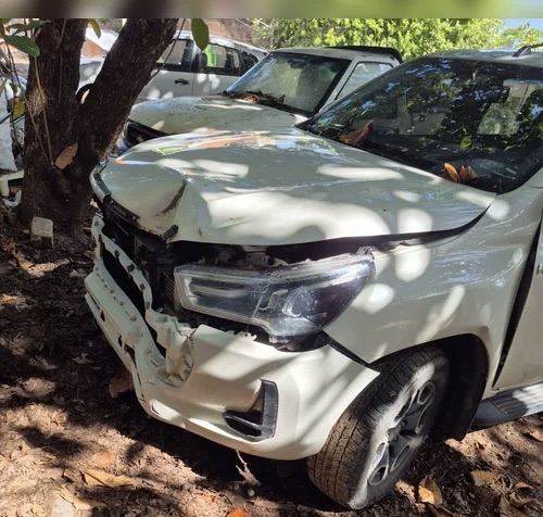 HILUX ROUBADA EM PERNAMBUCO É RECUPERADA EM MACEIÓ; MULHER LIGADA À QUADRILHA É PRESA