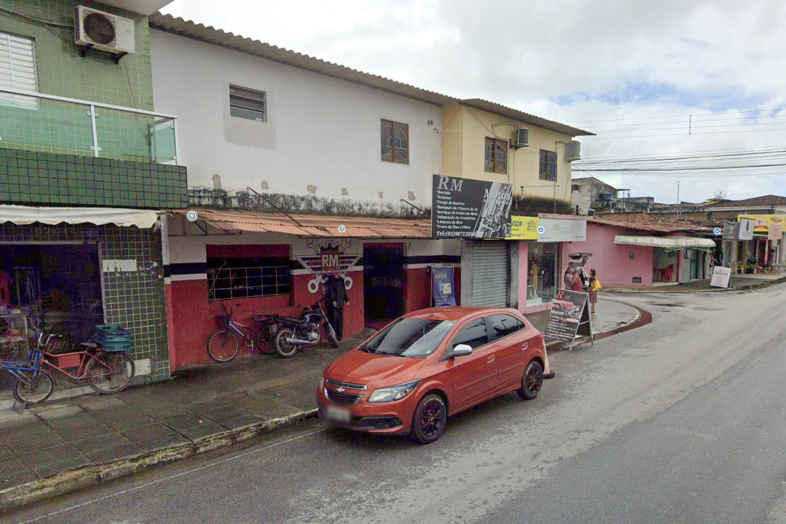 FILHO É PRESO APÓS AMEAÇAR E AGREDIR A PRÓPRIA MÃE DURANTE DISCUSSÃO EM MACEIÓ