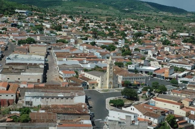 JOVEM É MORTO COM TIRO DE ESPINGARDA DENTRO DE CASA NA FRENTE DA ESPOSA E DA FILHA DE TRÊS MESES