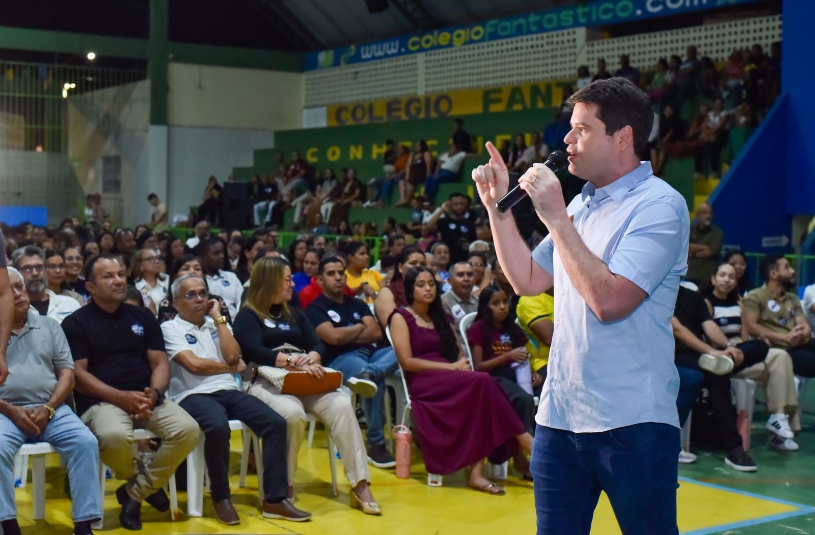 Davi Davino Filho cobra fiscalização e medidas contra problemas no abastecimento de água em Alagoas*