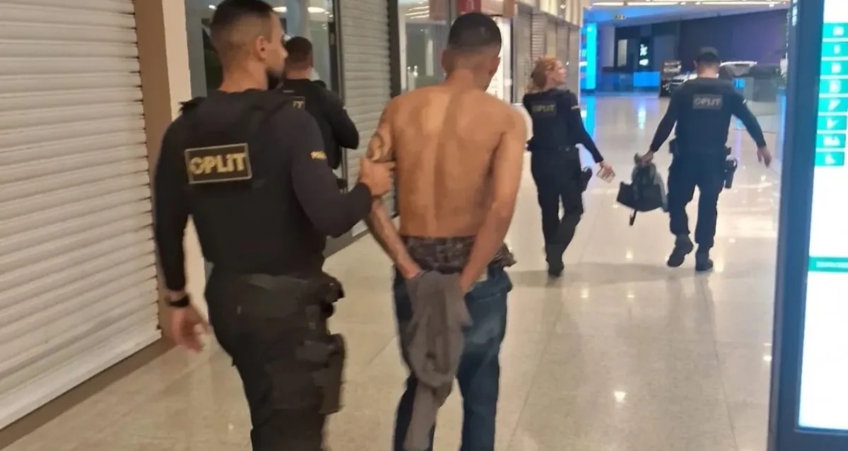 GOIANO SE ESCONDE EM SHOPPING DE MACEIÓ E ABRE BURACO EM PAREDE PARA FURTAR R$ 5 MIL EM MERCADORIAS