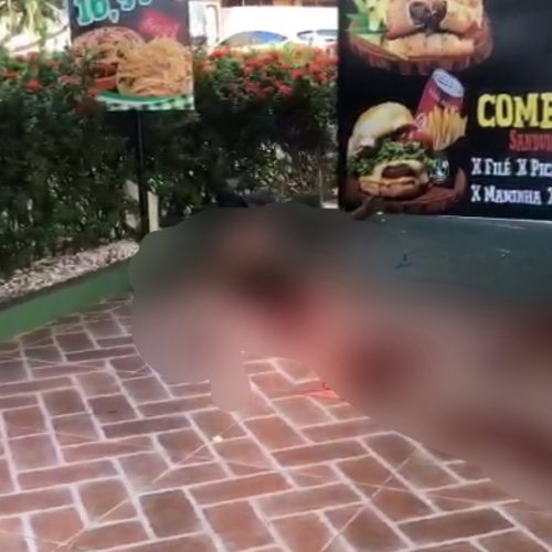 Homem é encontrado morto com ferimento de faca no pescoço, na Jatiúca