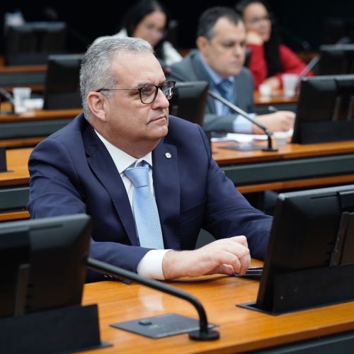 ALFREDO GASPAR APROVA PROJETO DE LEI QUE GARANTE PROTEÇÃO A ADVOGADOS SOB AMEAÇA