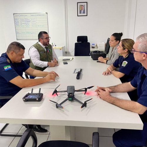 LEONARDO DIAS DISCUTE SEGURANÇA DO SÃO JOÃO MASSAYÓ E REVITALIZAÇÃO DO JARAGUÁ EM REUNIÃO COM A GUARDA MUNICIPAL