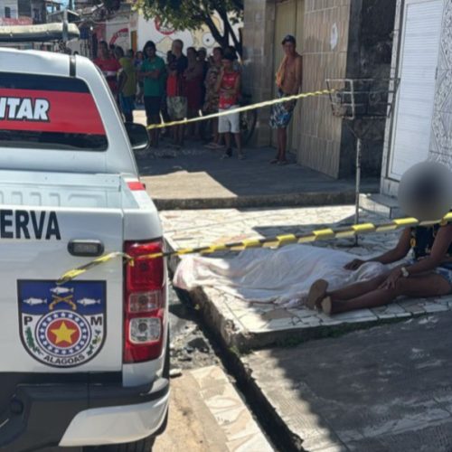 HOMEM DE 42 ANOS É EXECUTADO A TIROS EM PRAÇA DO CONJUNTO ROSANE COLLOR APÓS SUPOSTAS AMEAÇAS