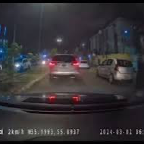 VÍDEO: Assista ao momento em que homem sofre tentativa de homicídio em frente ao Salesiano Dom Bosco