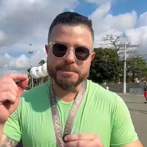 VÍDEO: DELEGADO THIAGO PRADO UNE POLÍTICA E ESPORTE DURANTE CORRIDA EM MACEIÓ