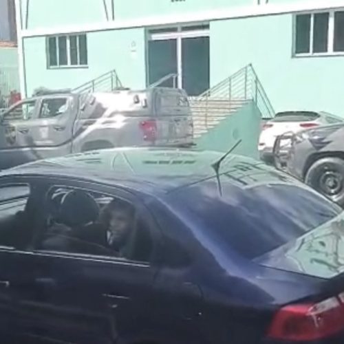 VÍDEO: TROTE SOBRE ASSALTO COM REFÉM PRÓXIMO AO CENTRO DE MACEIÓ MOBILIZA POLÍCIA